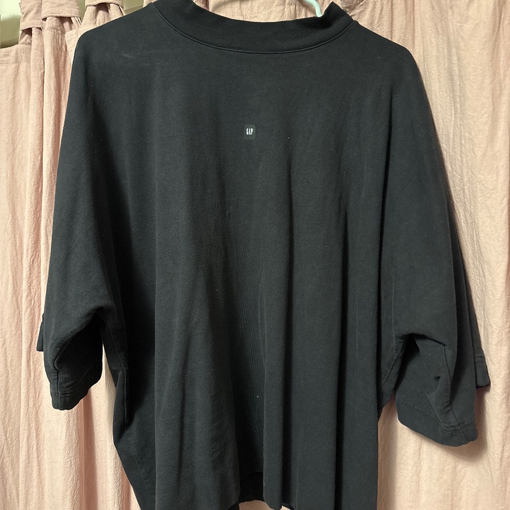 YZY x Gap Oversized T